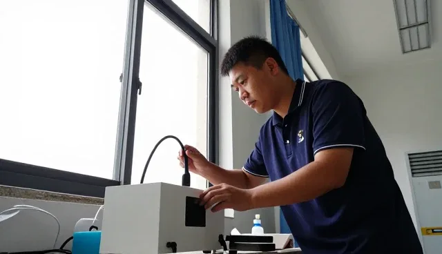 厂房车间实录:技术咨询内容包括产品注意事项